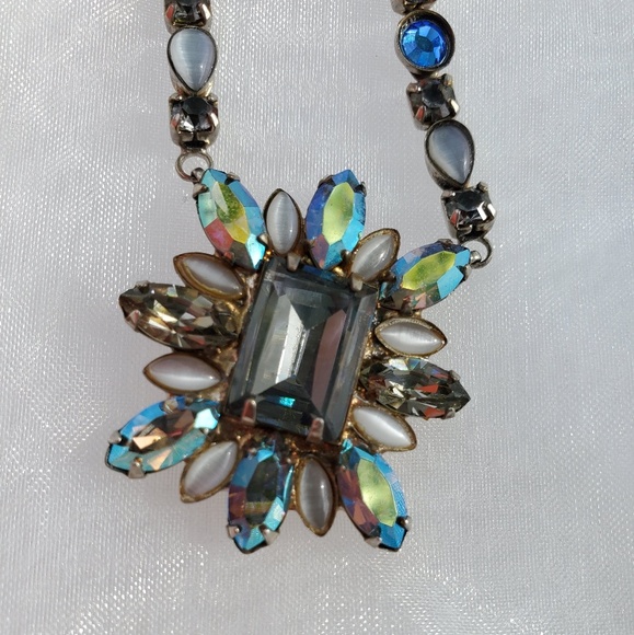 Sorrelli Necklace - Picture 3 of 5